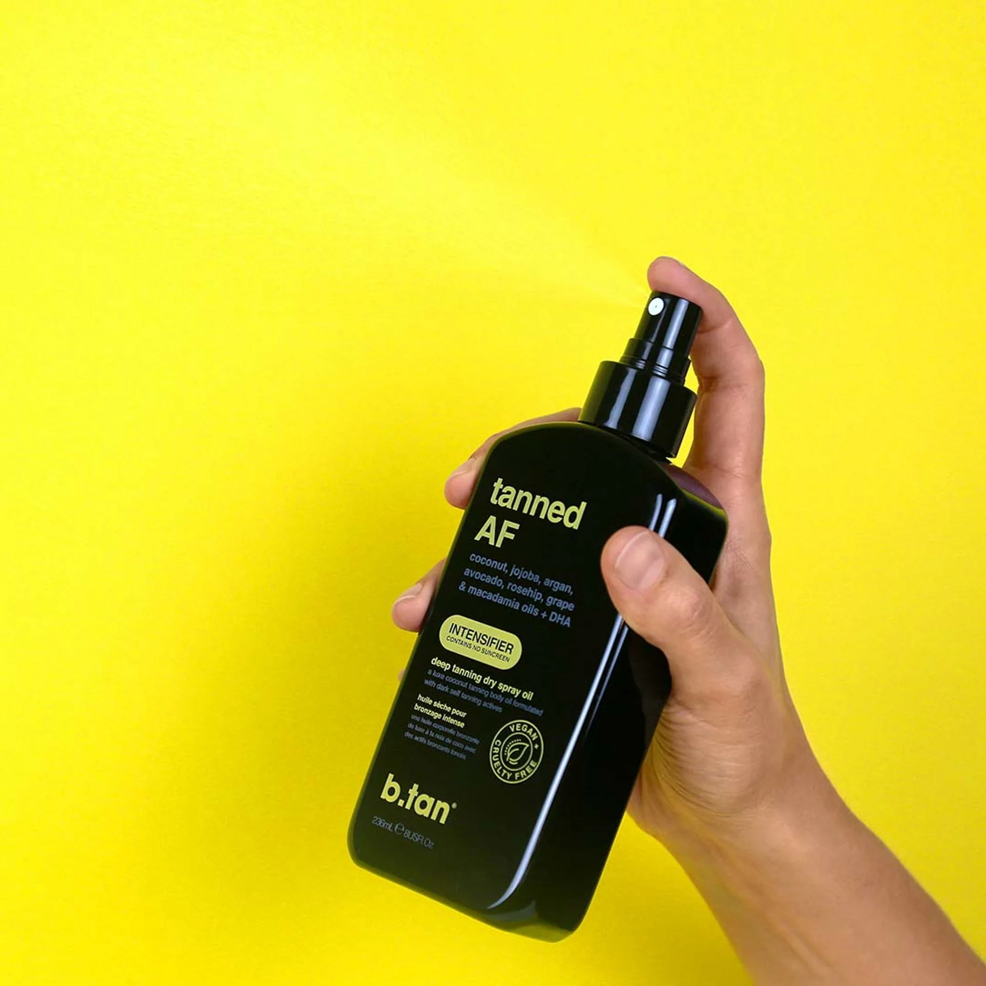 Tanned AF - Olio potenziatore d'abbronzatura ultra idratante - Image 4